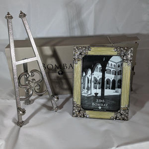 NIB Frame with Easel Silver